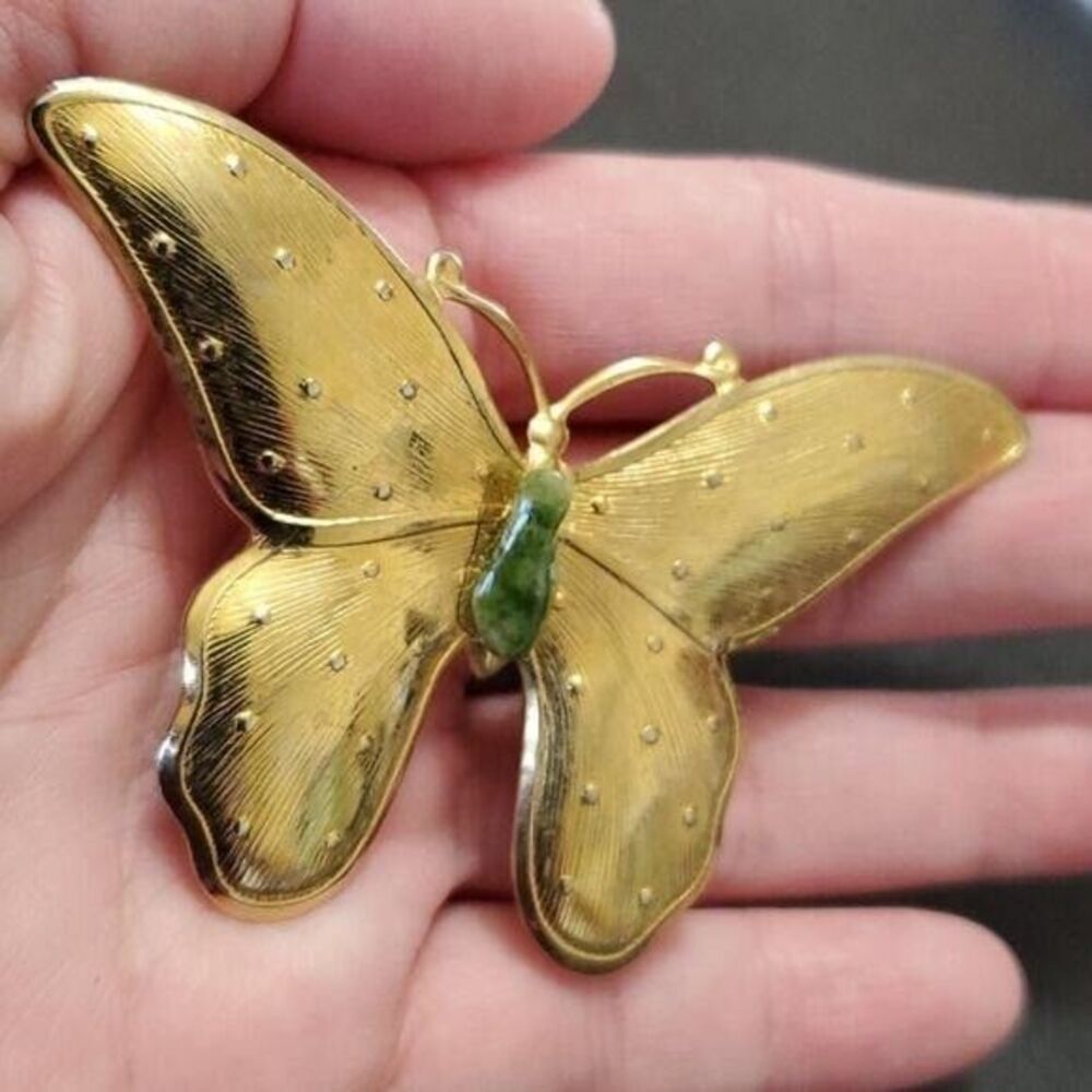 Vintage gold tone butterfly jasper brooch